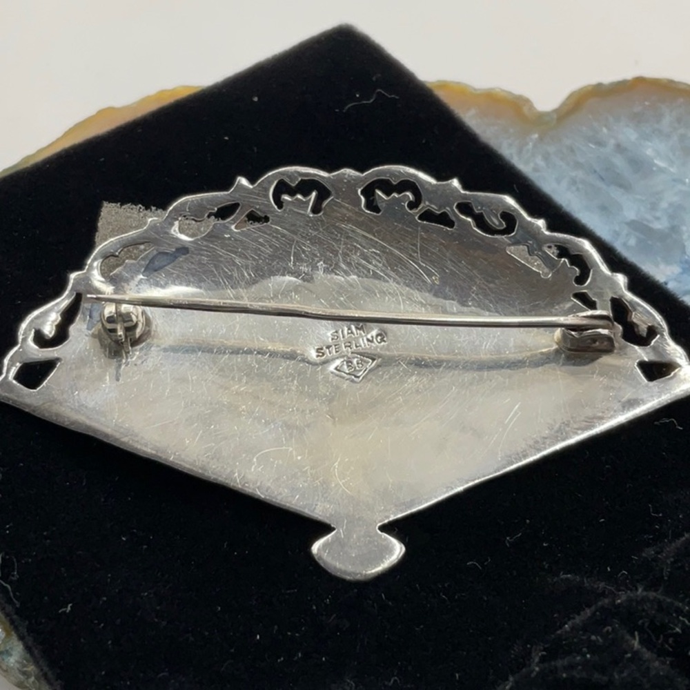 Vintage Handcrafted Siam Sterling Silver Brooch - Picture 12 of 12
